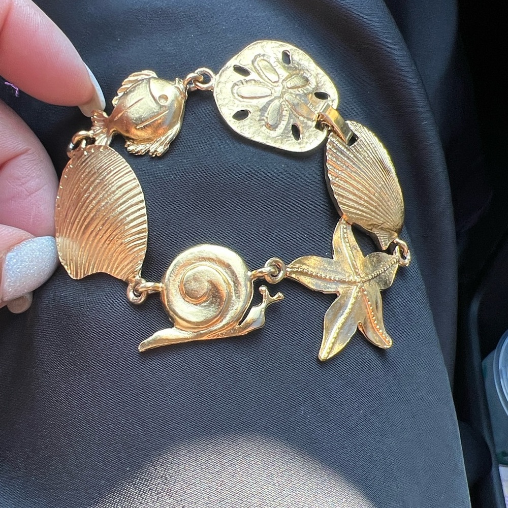 14K GS  -Ocean Life Bracelet